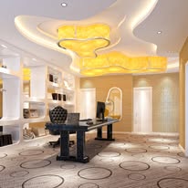 Statement chandelier & ceiling design